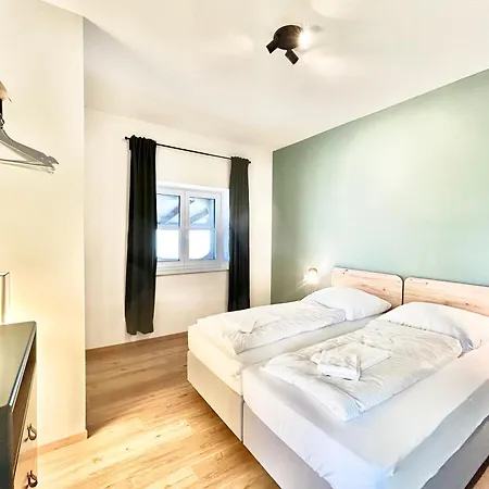 Apartment Cozee - Moderne Design-apartments I Parkplatz I Ideal Fuer Muenchen & Flughafen Muc *