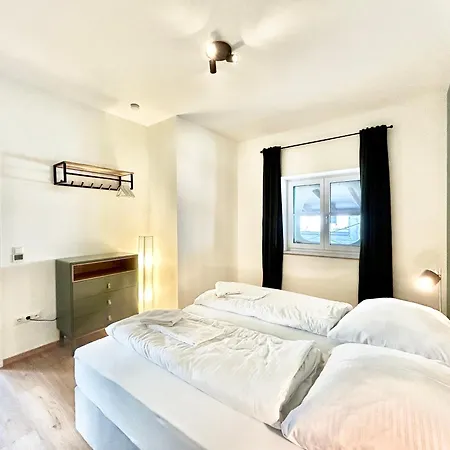 Cozee - Moderne Design-apartments I Parkplatz I Ideal Fuer Muenchen & Flughafen Muc *