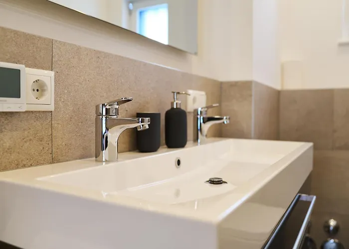 Lejlighed Cozee - Design-wohnung Mit Parkplatz Zwischen Muenchen Und Flughafen Muc Ismaning