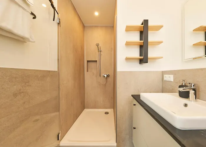 Cozee - Moderne Design-Apartments I Parkplatz I Ideal Fuer Muenchen & Flughafen Muc * איסמנינג
