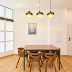 Cozee - Moderne Design-apartments I Parkplatz I Ideal Fuer Muenchen & Flughafen Muc *