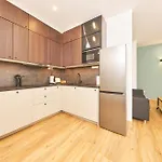 Cozee - Moderne Design-apartments I Parkplatz I Ideal Fuer Muenchen & Flughafen Muc شقة