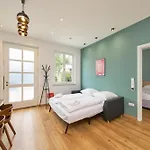 Cozee - Moderne Design-apartments I Parkplatz I Ideal Fuer Muenchen & Flughafen Muc Appartement