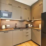Cozee - Moderne Design-apartments I Parkplatz I Ideal Fuer Muenchen & Flughafen Muc