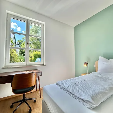 Apartman Cozee - Moderne Design-apartments I Parkplatz I Ideal Fuer Muenchen & Flughafen Muc *