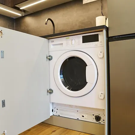 Cozee - Moderne Design-apartments I Parkplatz I Ideal Fuer Muenchen & Flughafen Muc Apartman