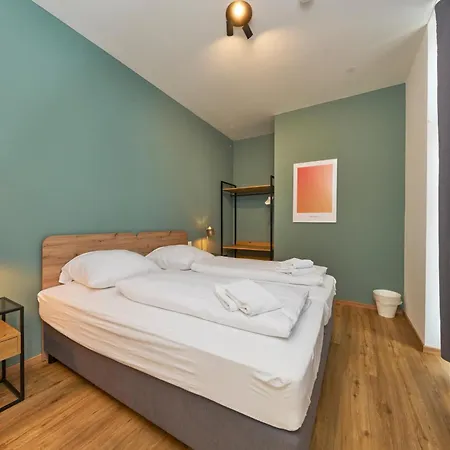 Cozee - Moderne Design-apartments I Parkplatz I Ideal Fuer Muenchen & Flughafen Muc Apartman *