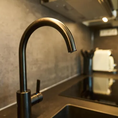 Cozee - Moderne Design-apartments I Parkplatz I Ideal Fuer Muenchen & Flughafen Muc *