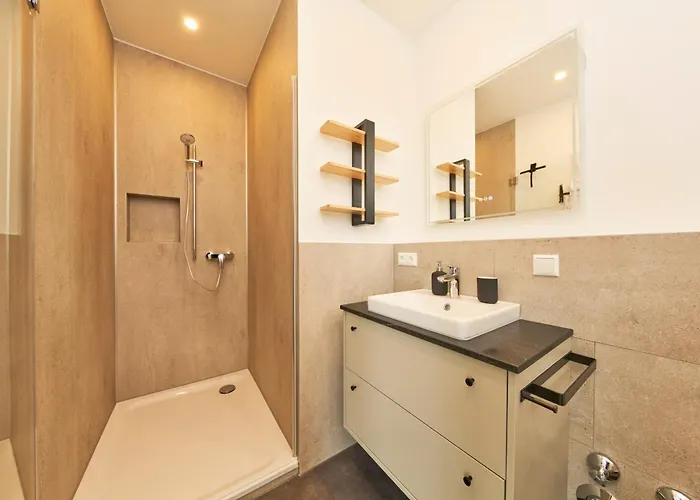 Cozee - Design-wohnung Mit Parkplatz Zwischen Muenchen Und Flughafen Muc * Ismaning